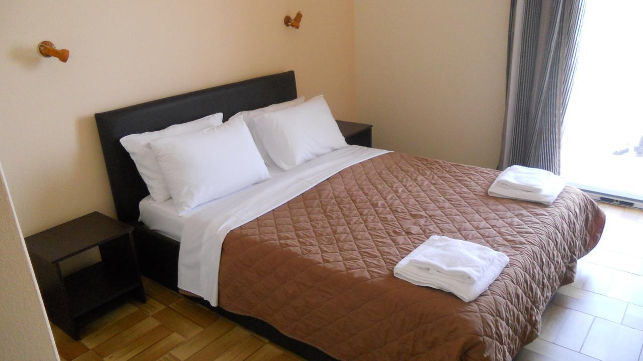 Hotel Milton Mavrovouni  Exterior photo